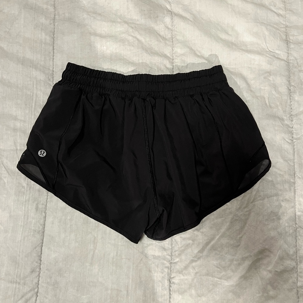 Lululemon Hotty hot shorts